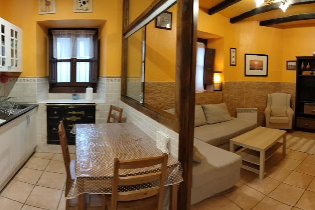 Arboleya La Casina Roja - Santolaya De Cabranes 빌라 외부 사진